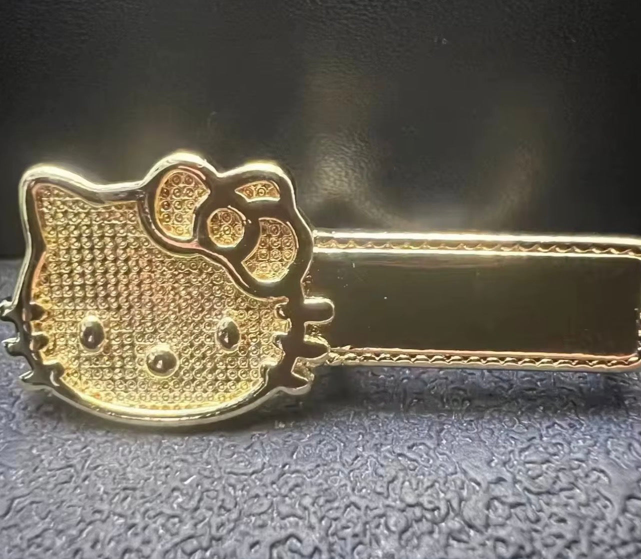 Hk name ring