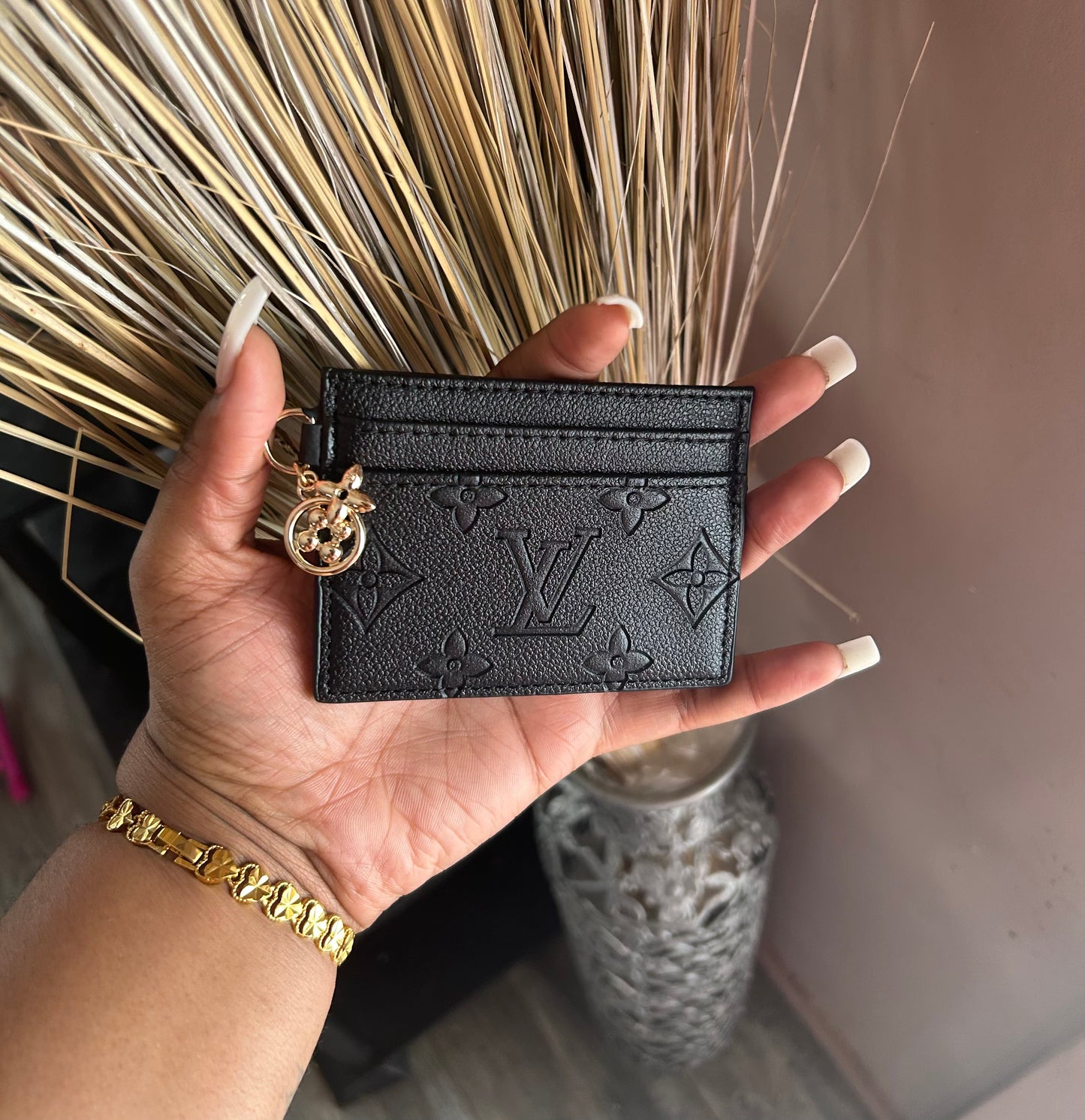 Luxury cardholder ￼